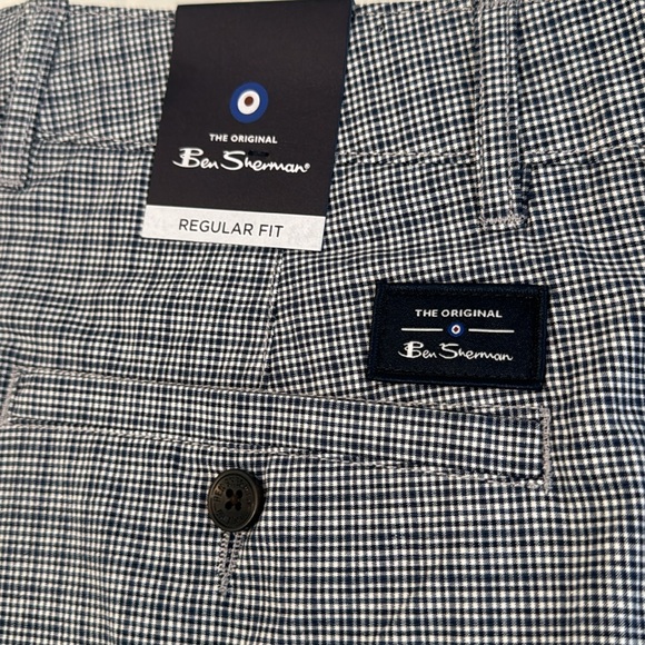 Ben Sherman Mini Checked Shorts. Men’s 30 - Picture 2 of 9